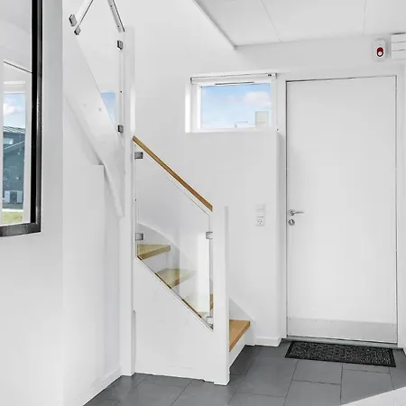 Amazing In With Kitchen *
